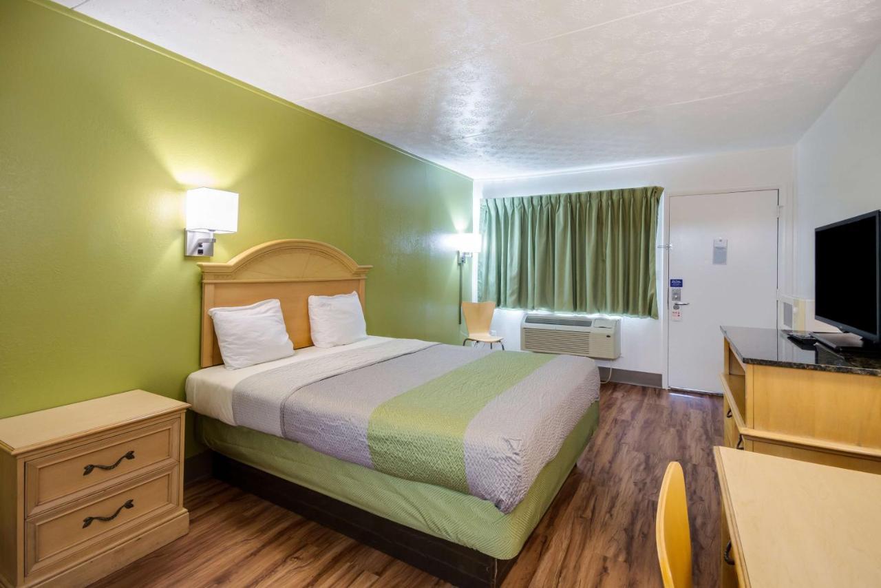 Hotel 6-parkersburg, Wv 2*