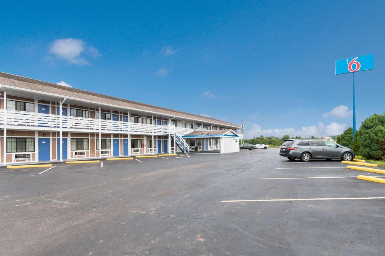 Hotel 6-parkersburg, Wv