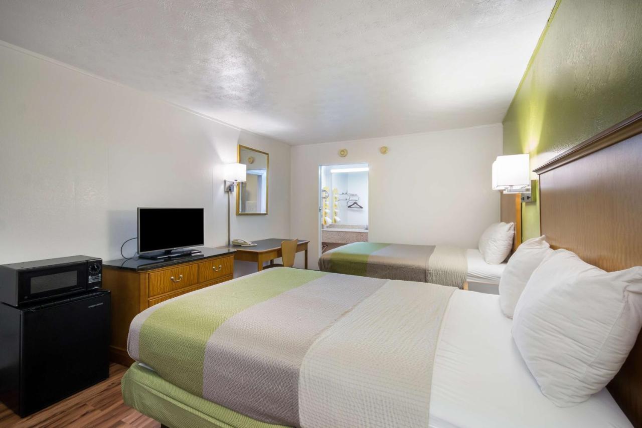 6-parkersburg, Wv Hotel
