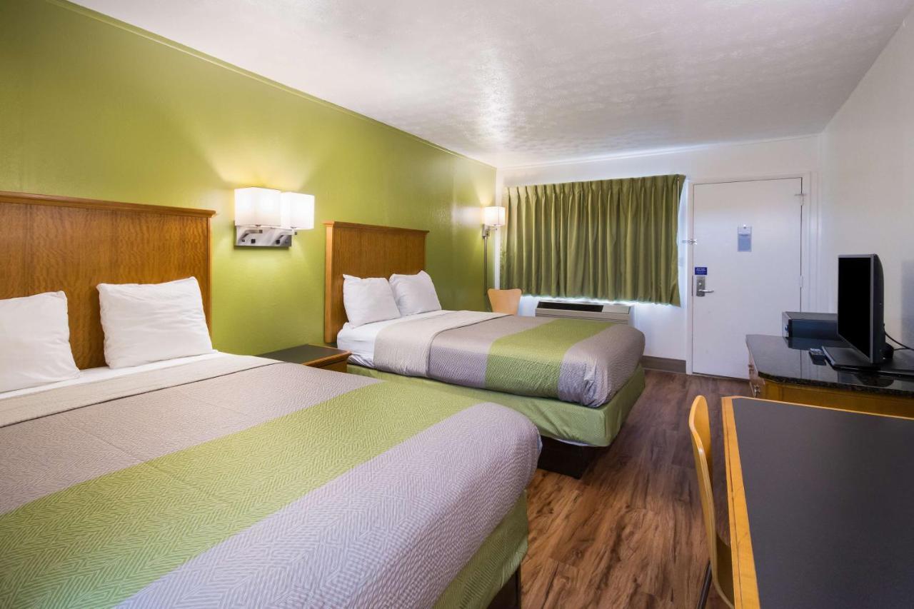 6-parkersburg, Wv Hotel